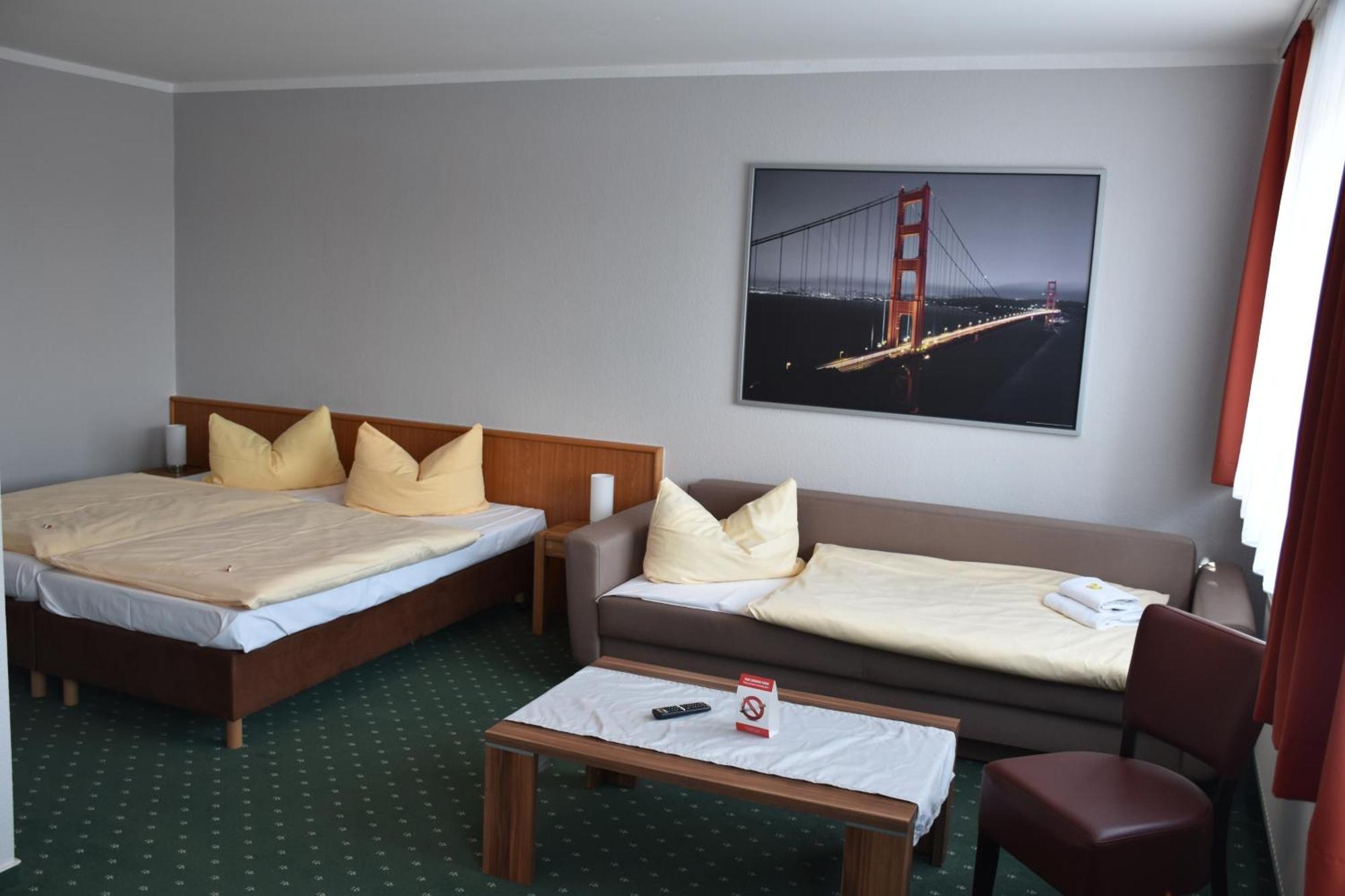 Hotel Westfalia Halle  Rum bild